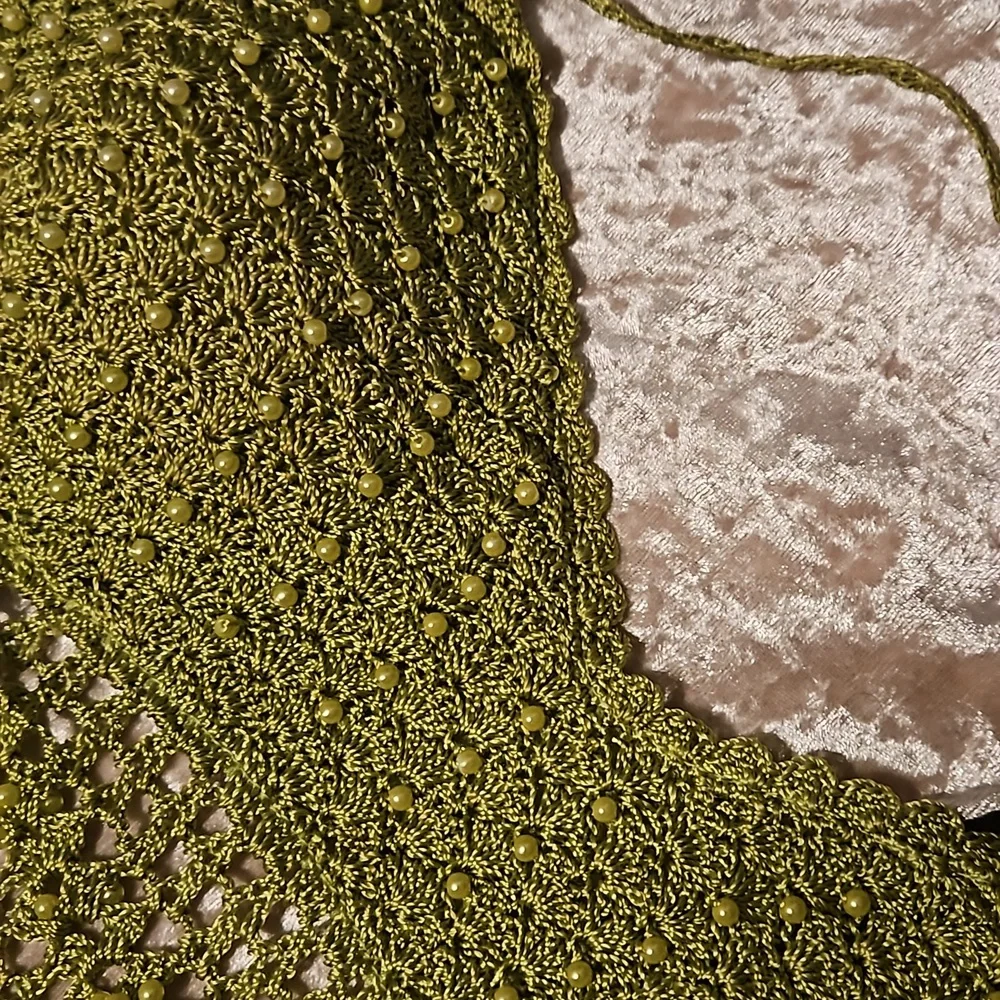 AMERICAN JEANS GREEN BEADED CROCHET CROP TOP SIZE S - Picture 5 of 7